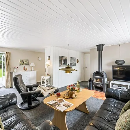 Ljiljana - 2km From The Sea By Interhome Blavand