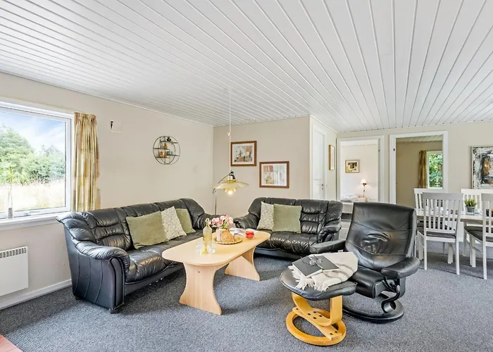 Holiday home Ljiljana - 2km From The Sea By Interhome *