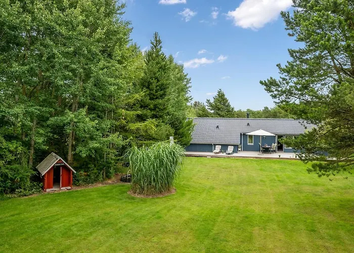 Ljiljana - 2km From The Sea By Interhome Holiday home *